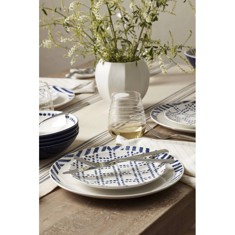 Oneida Harbour 12 Piece Dinnerware Set & Reviews | Wayfair